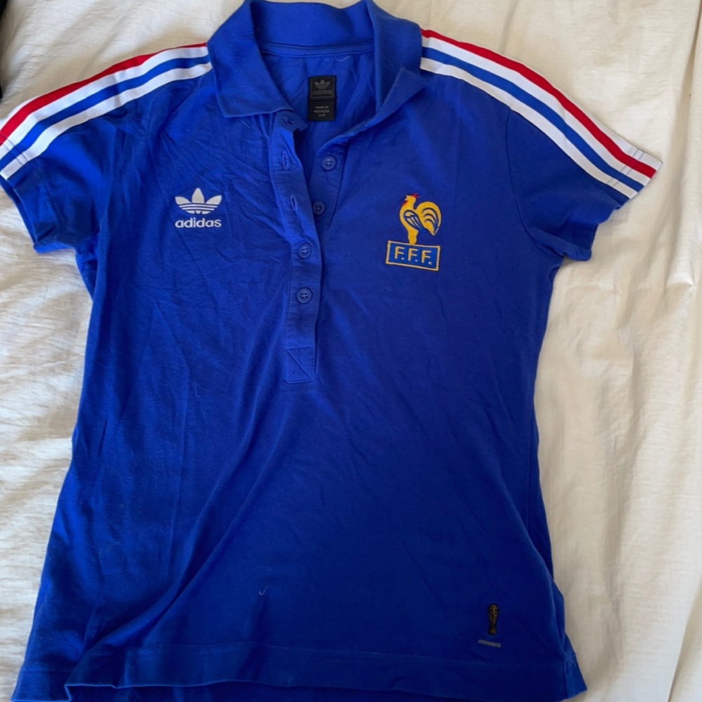 Adidas vintage France women’s shirt